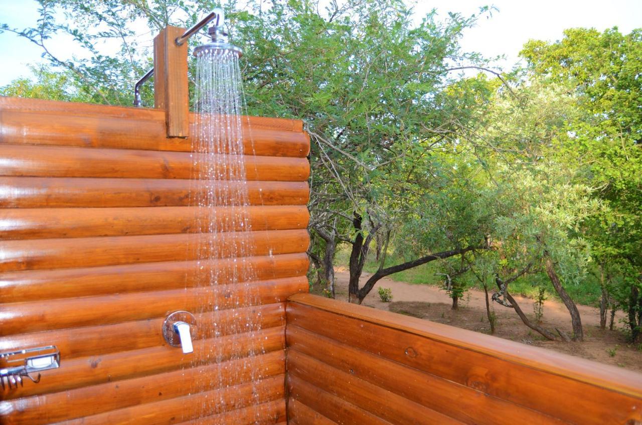 Pezulu Tree House Lodge Hoedspruit Exteriör bild
