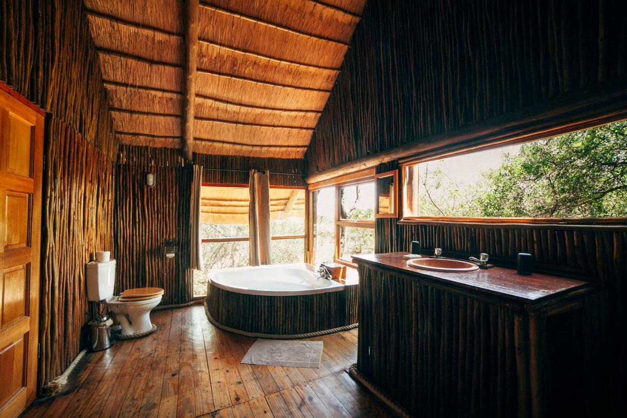 Pezulu Tree House Lodge Hoedspruit Exteriör bild