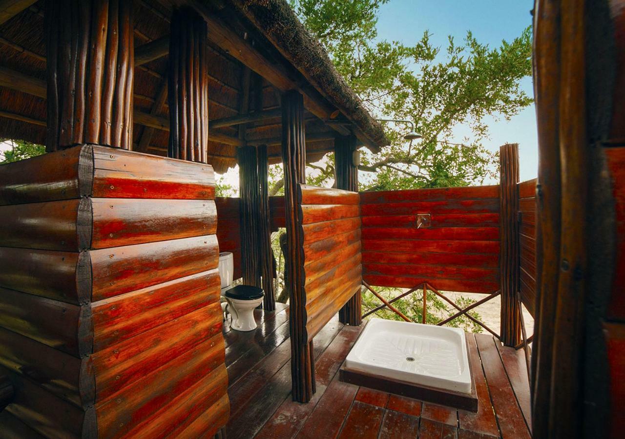 Pezulu Tree House Lodge Hoedspruit Exteriör bild